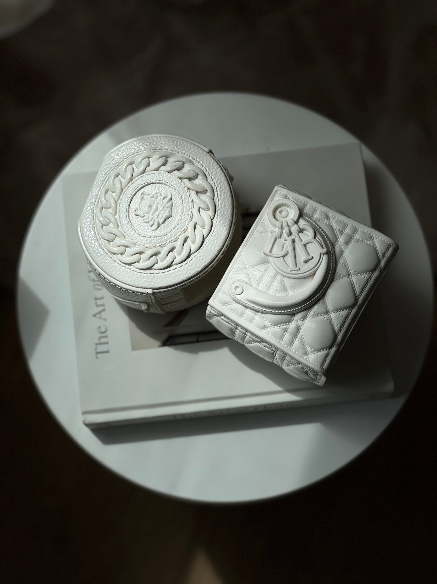 Silhouette Icons Vase