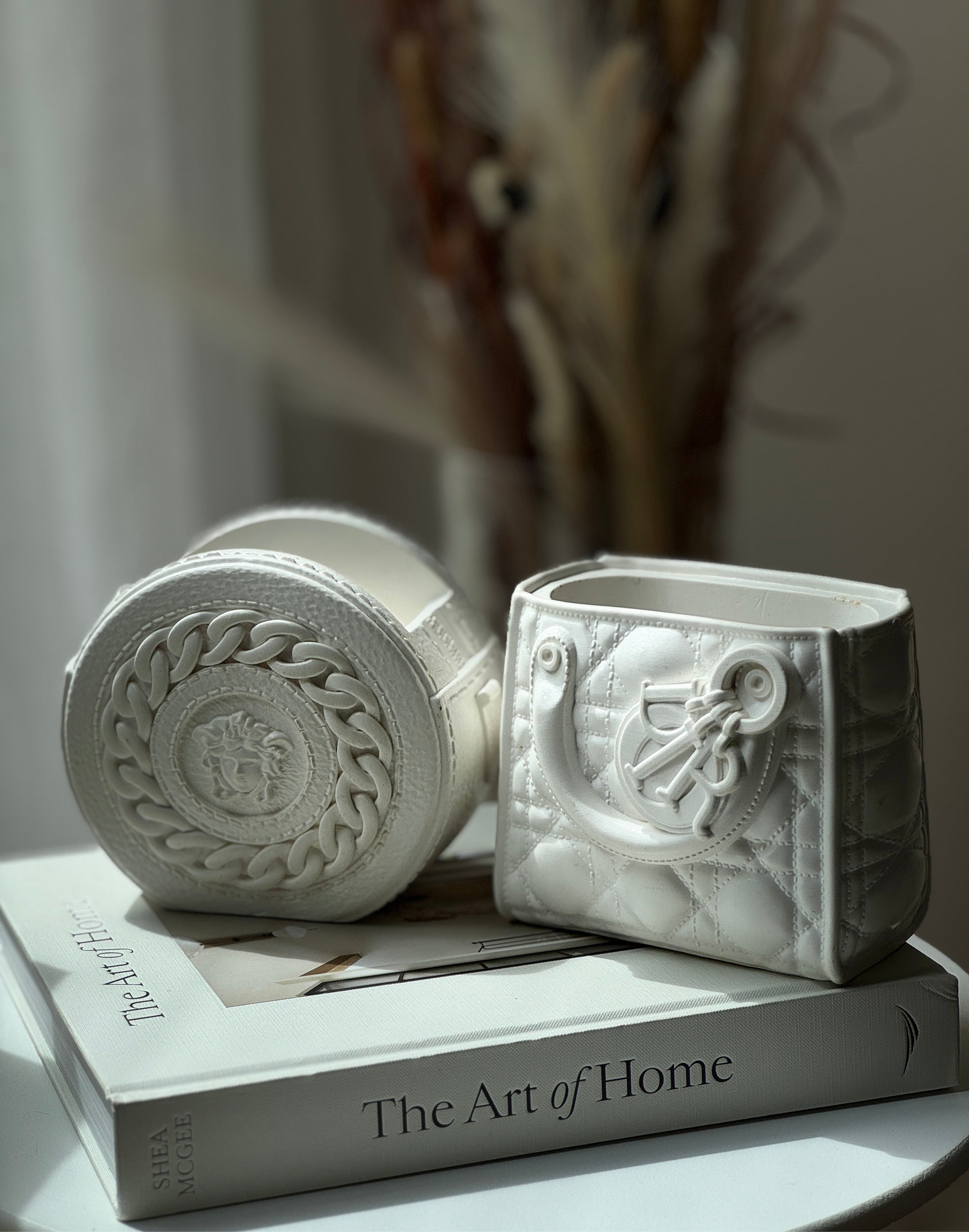 Silhouette Icons Vase