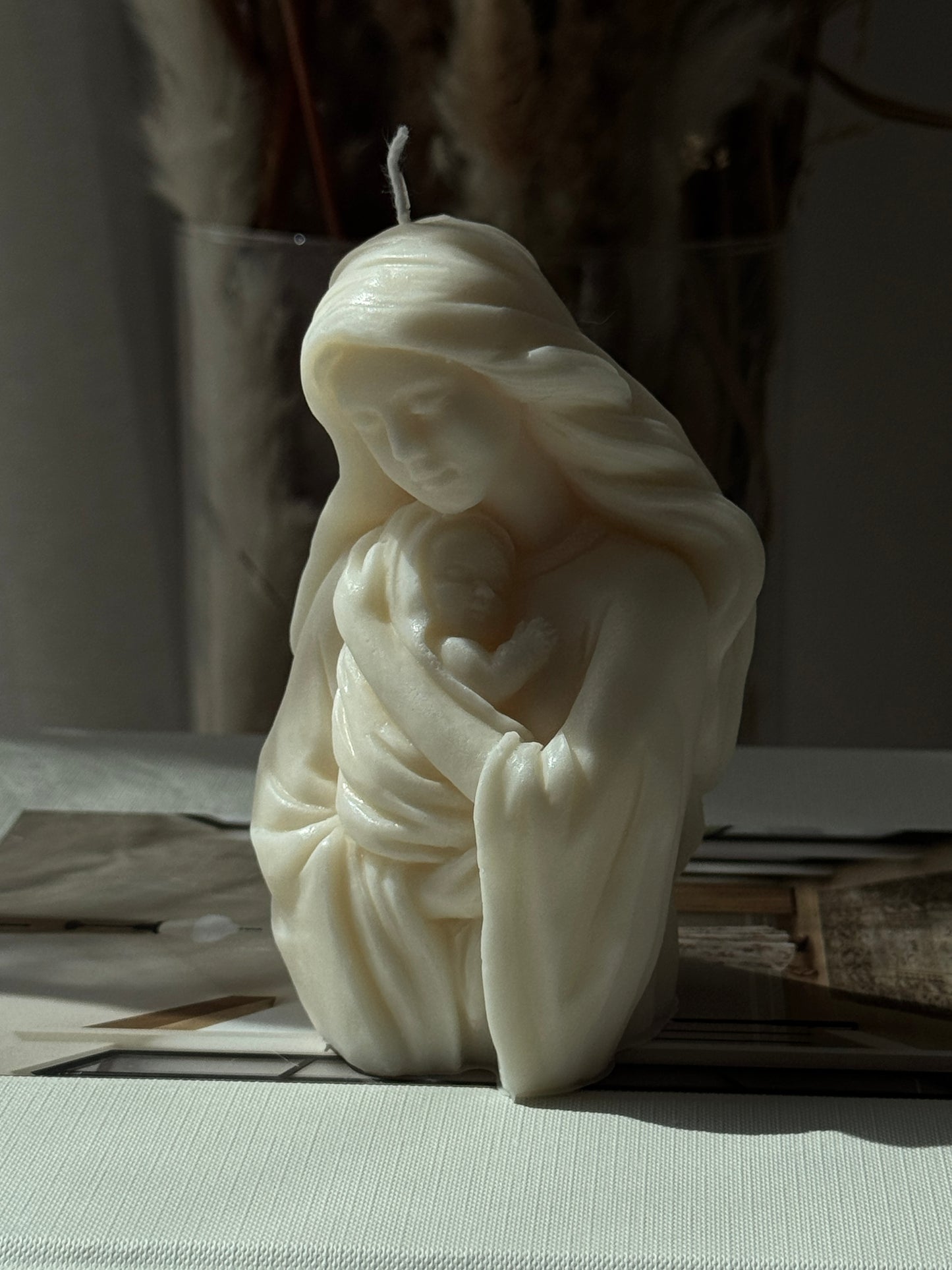 Mama Light Candles