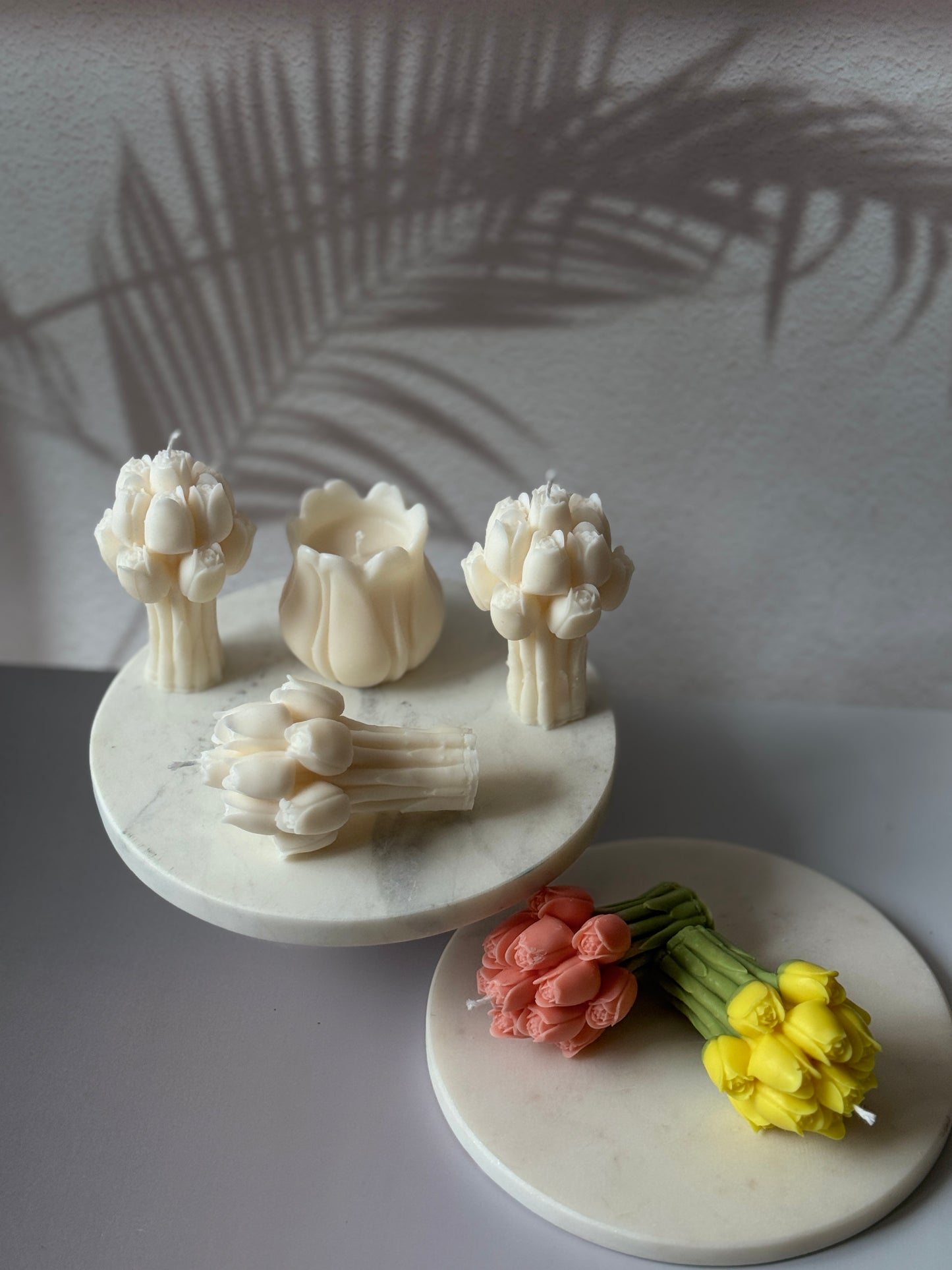 Tulip Candle