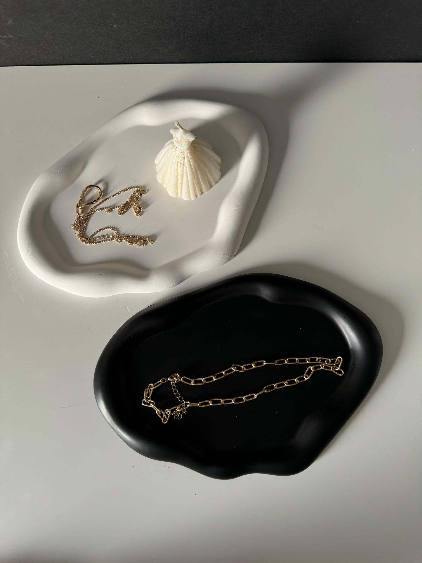 Organic Flow Trays