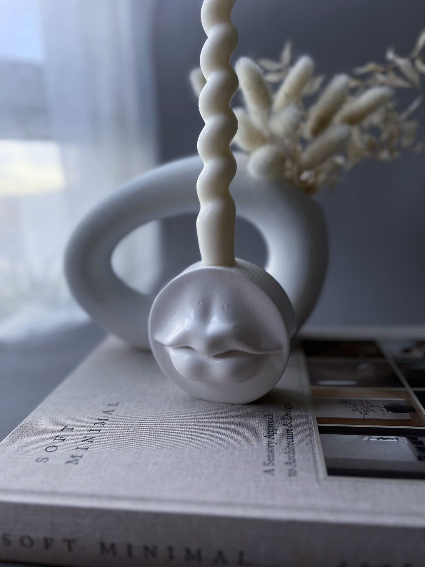 Muse Lips | Holder Candle