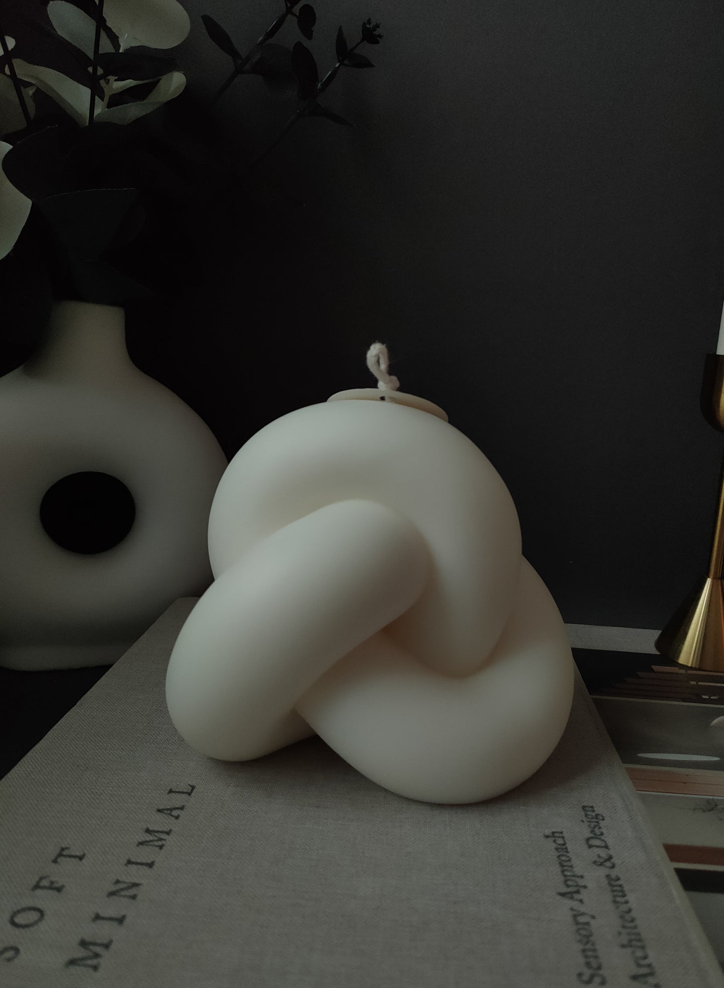 Knot Candle