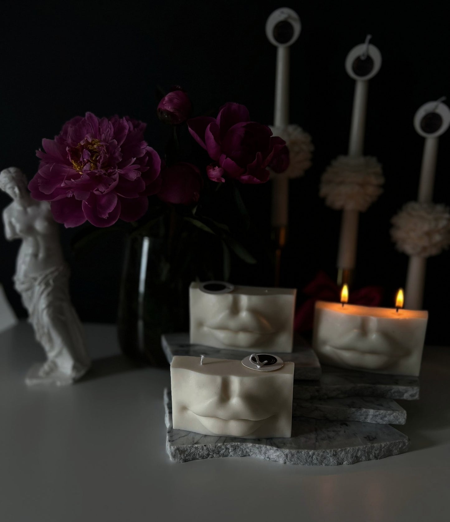 Lips Candle