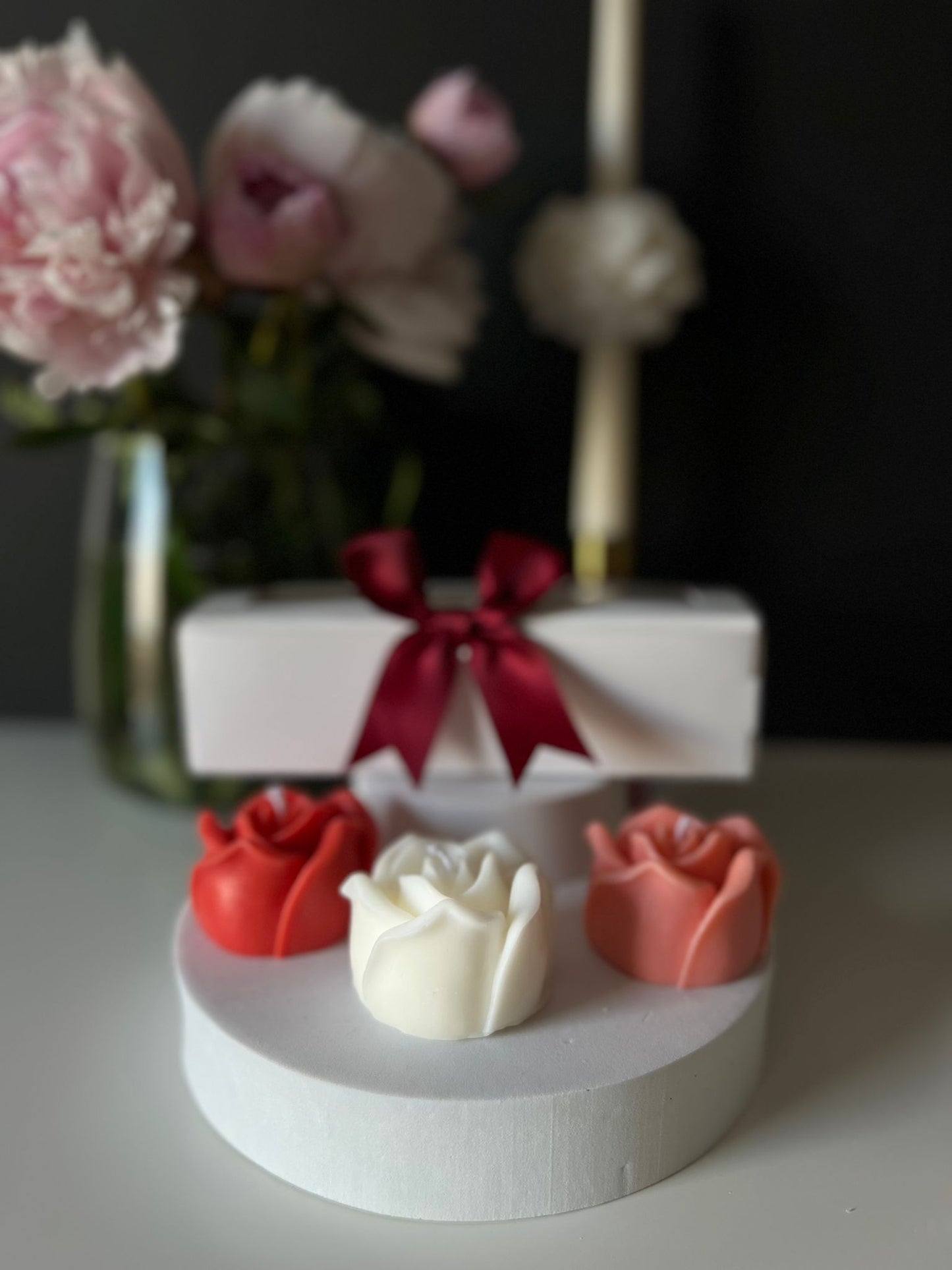 Rose's Gift Box Candles