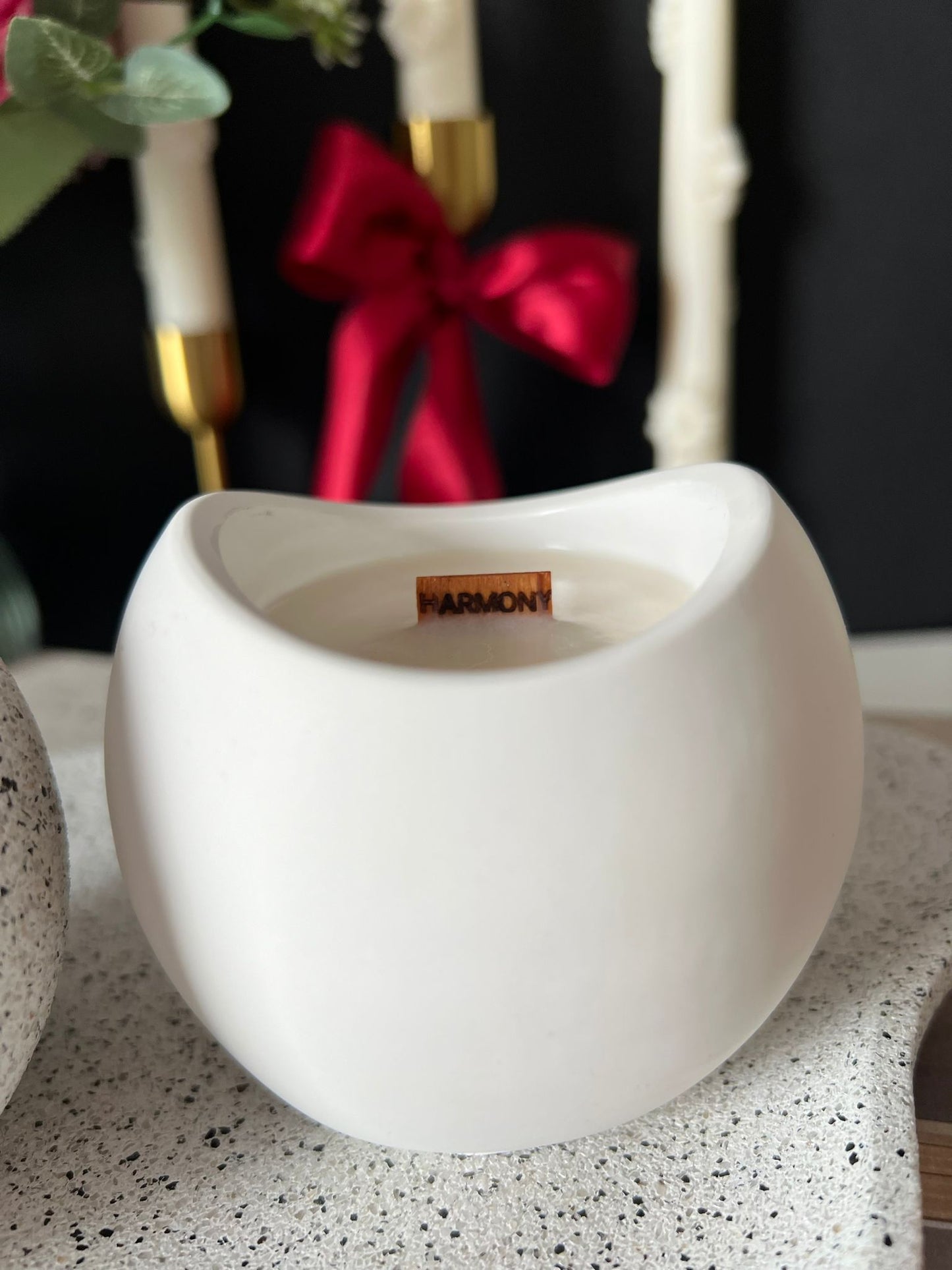 Luna Pods Candle