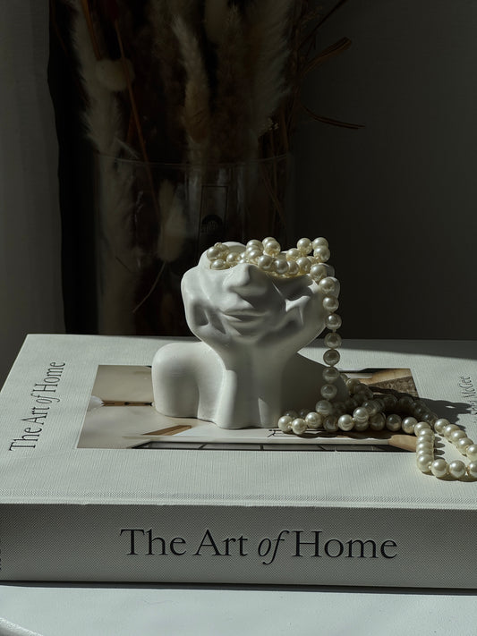 Muse | Abstract Face Holder