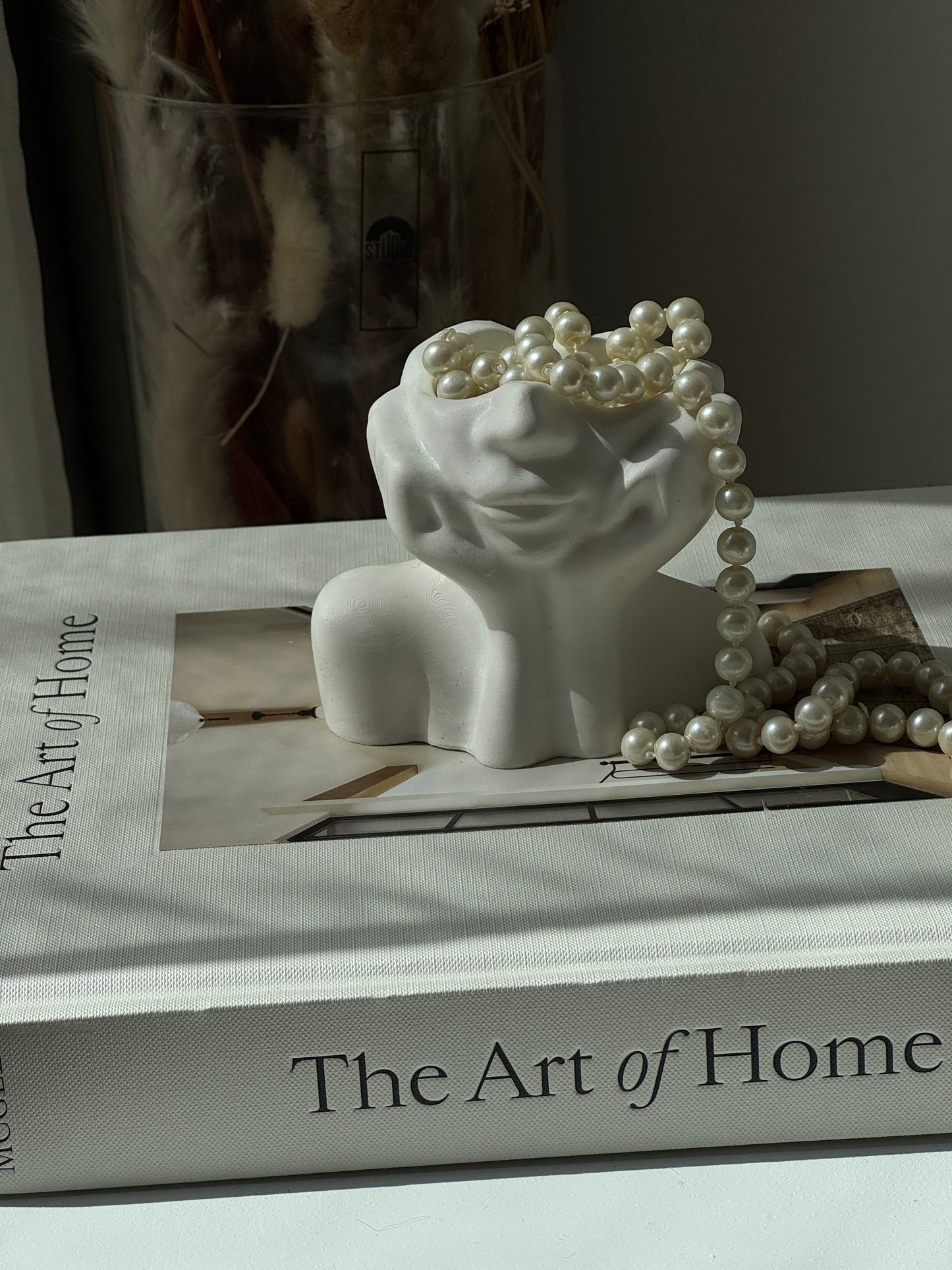 Muse | Abstract Face Holder